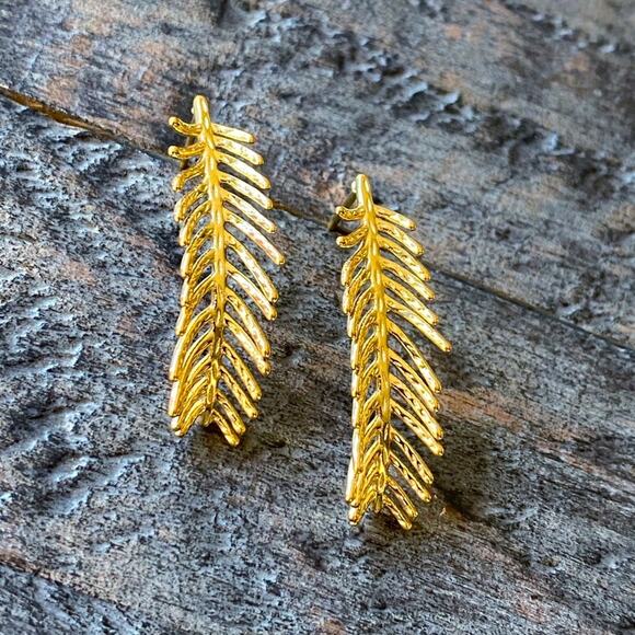 NEW Golden Fern Leaf Earrings - Picture 11 of 12
